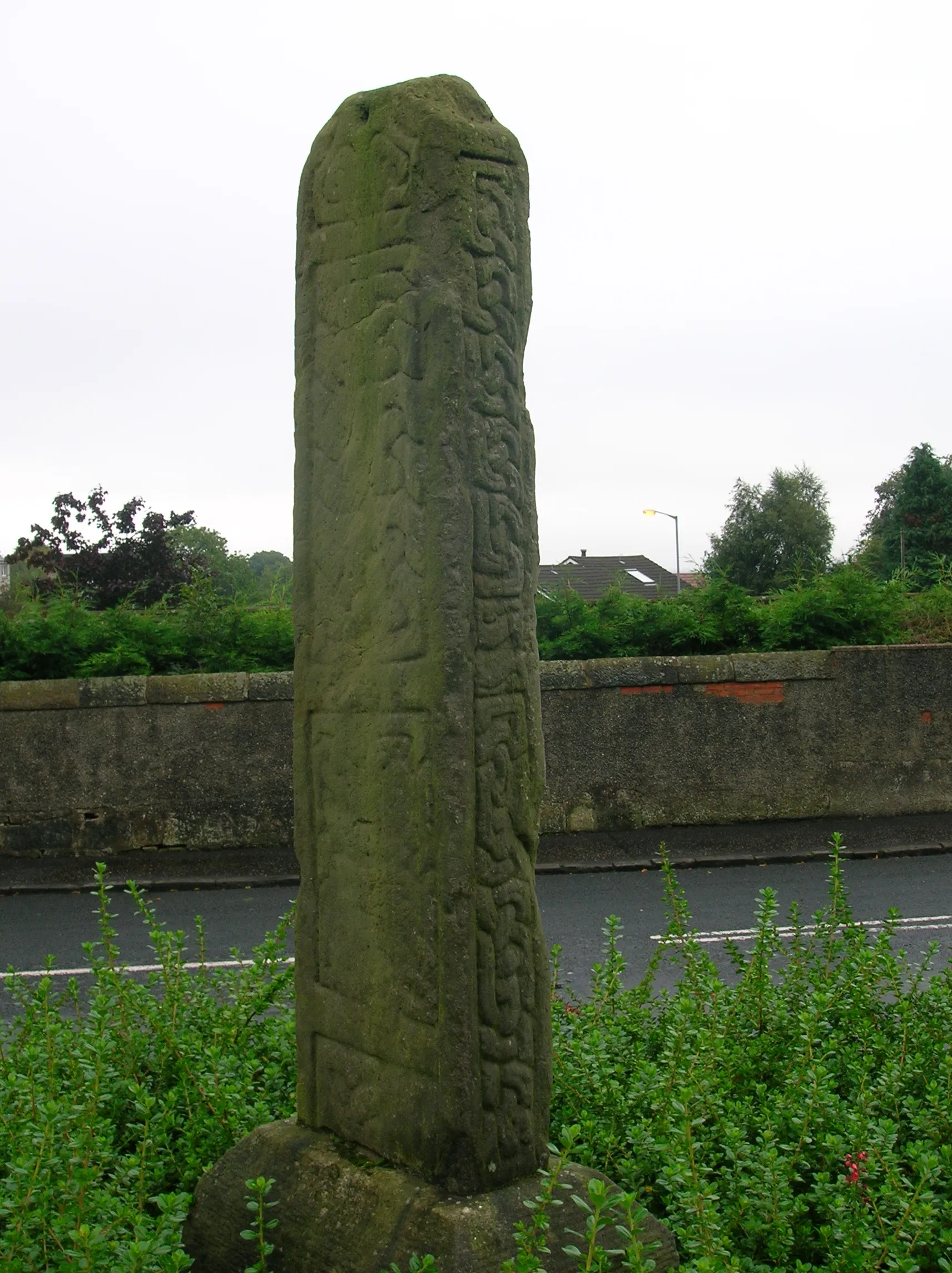 Photo showing: Arthurlie, Pre-reformation celtic style cross, Arthurlie, Barrhead