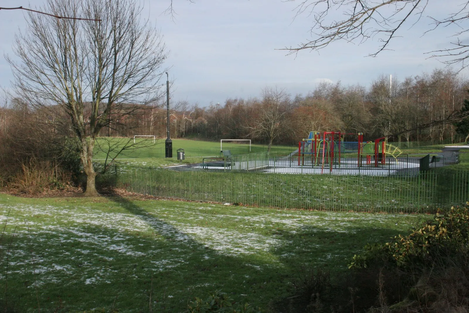 Photo showing: Play area, King George V Park