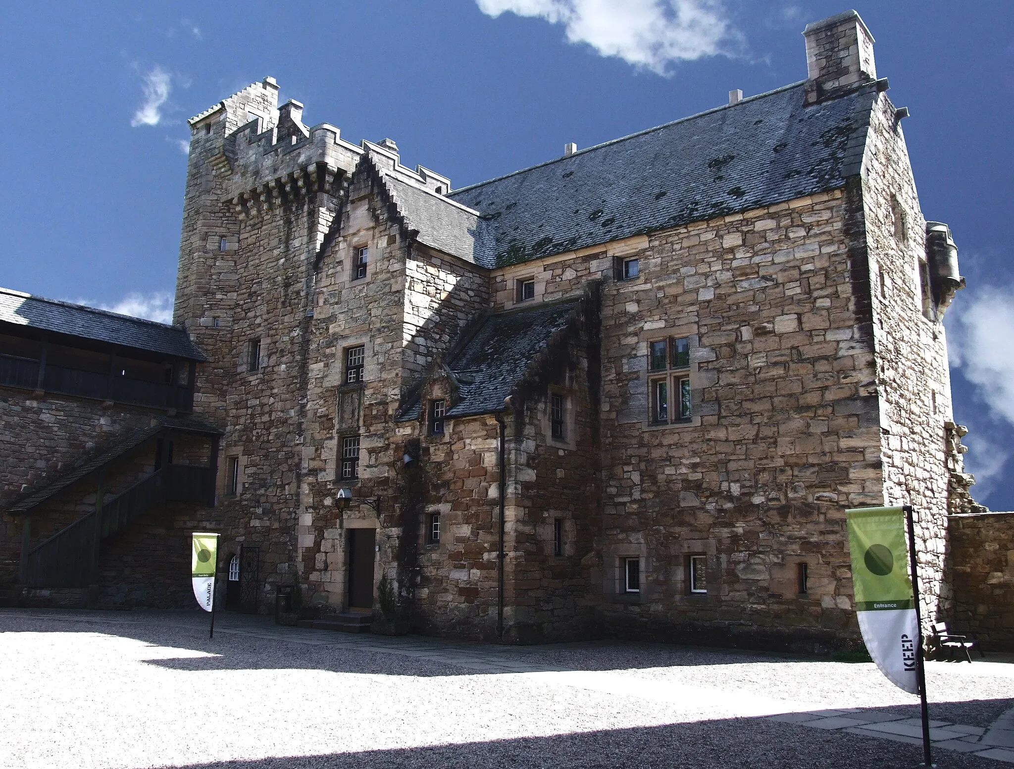 Photo showing: Dean Castle Courtyard