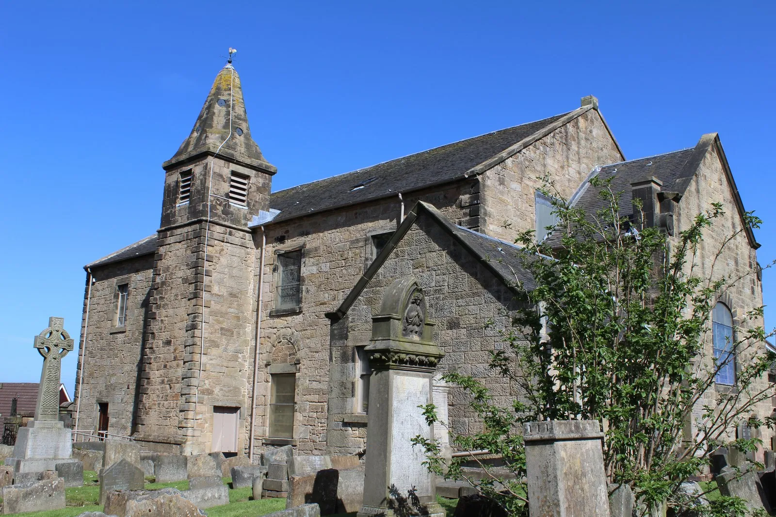 Photo showing: New Monkland Parish Church, Glenmavis