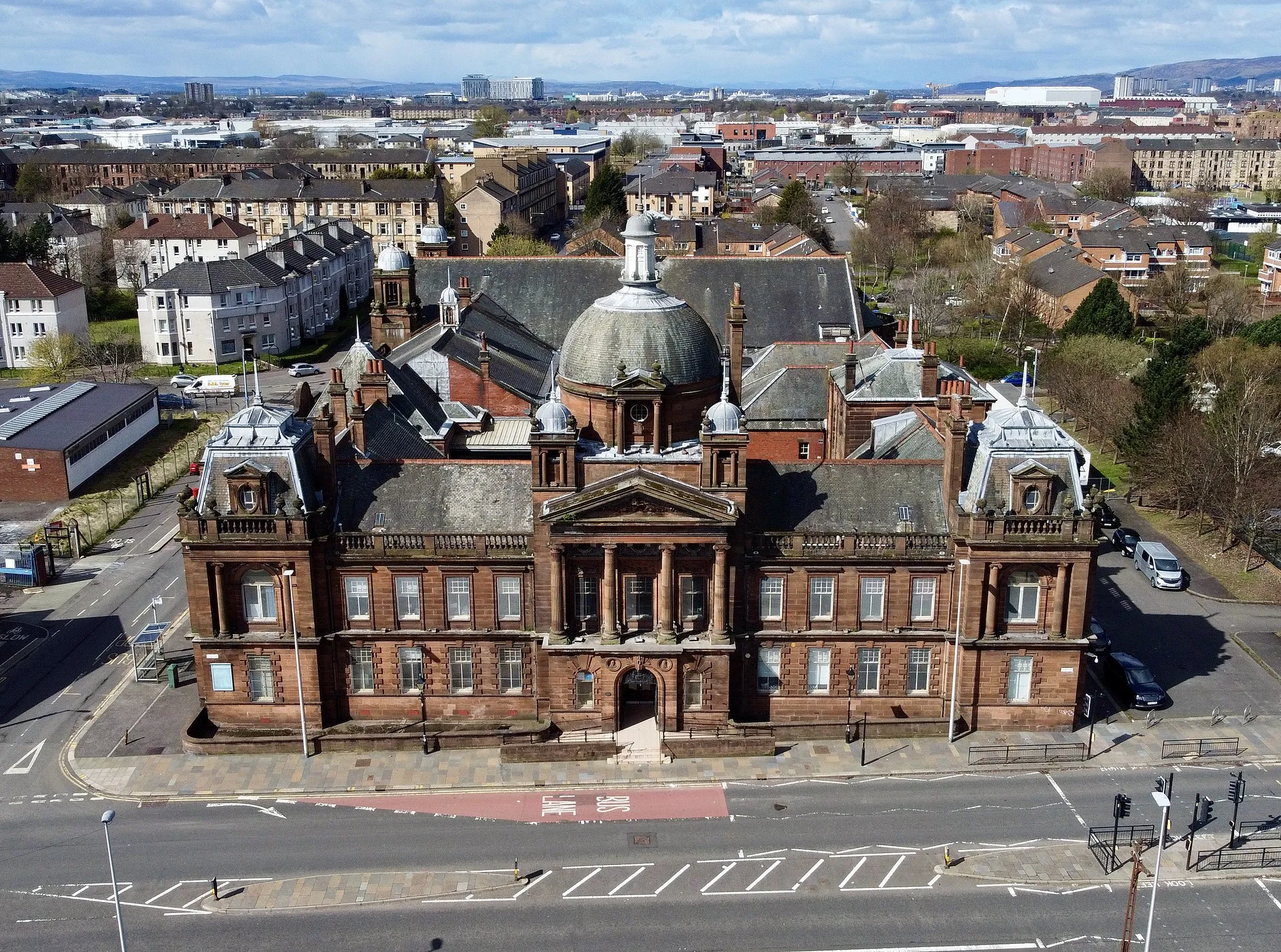 Photo showing: Govan Town Hall