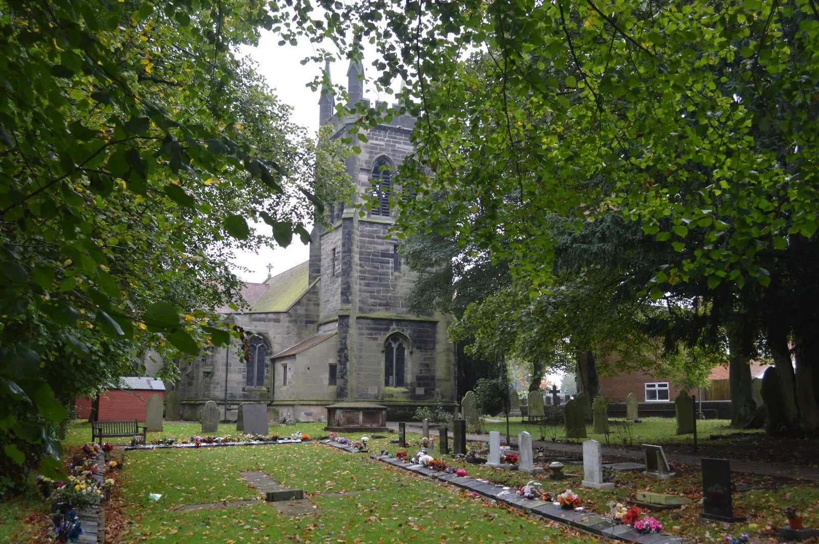 Photo showing: Parish church of St James the Great, Norton Canes, Staffordshire, seen from the west