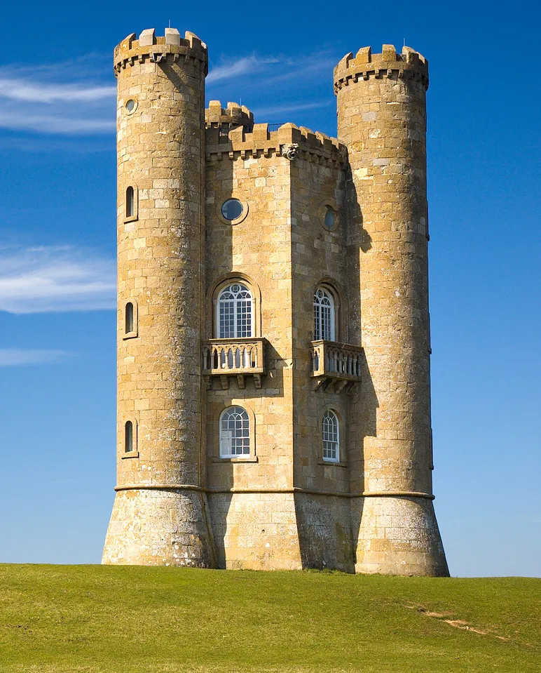 Photo showing: Broadway Tower, Cotswolds, England.
