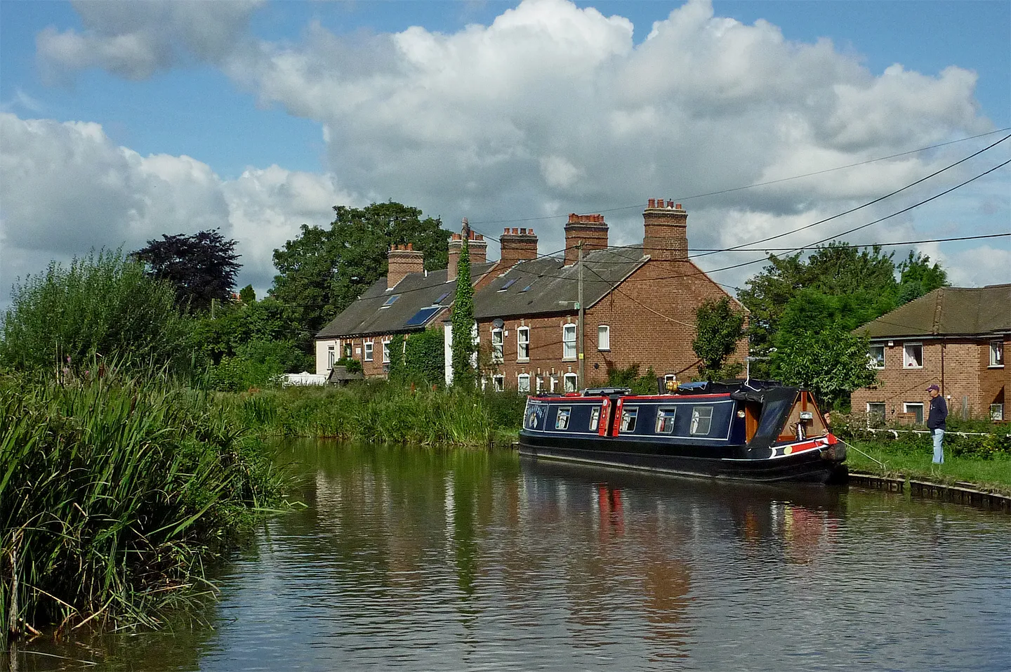 Photo showing: Birmingham and Fazeley Canal east of Whittington, Staffordshire