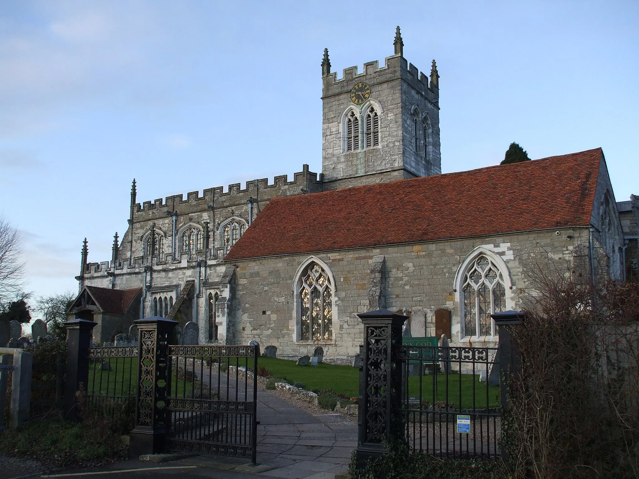 Photo showing: St Peters Church Wootton Wawen Warwickshire