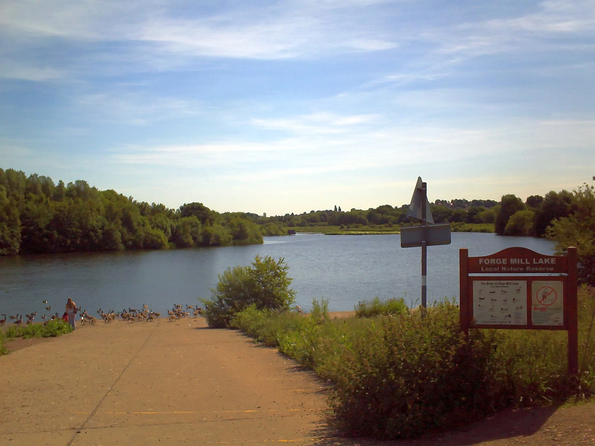 Photo showing: Forge Mill Lake in Sandwell Valley