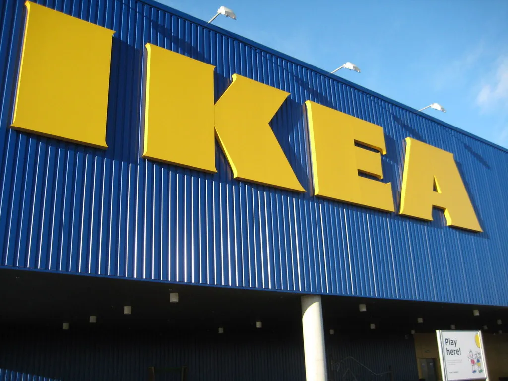 Photo showing: IKEA sign