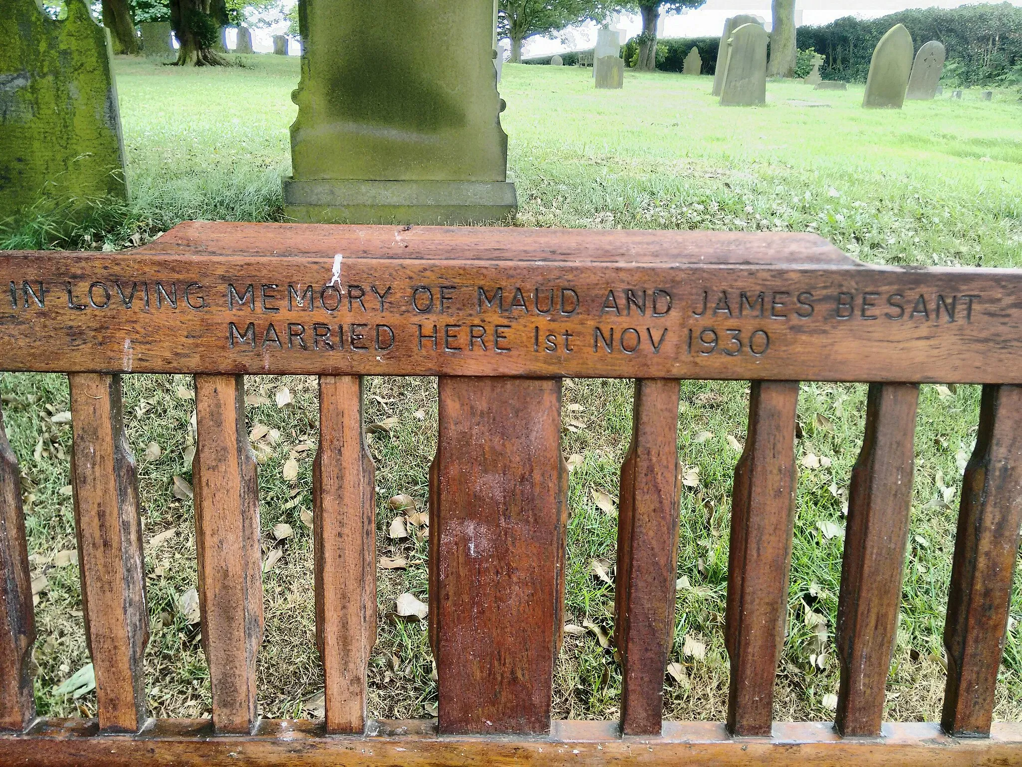 Photo showing: IN LOVING MEMORY OF MAUD AND JAMES BESANT
MARRIED HERE Ist NOV 1930