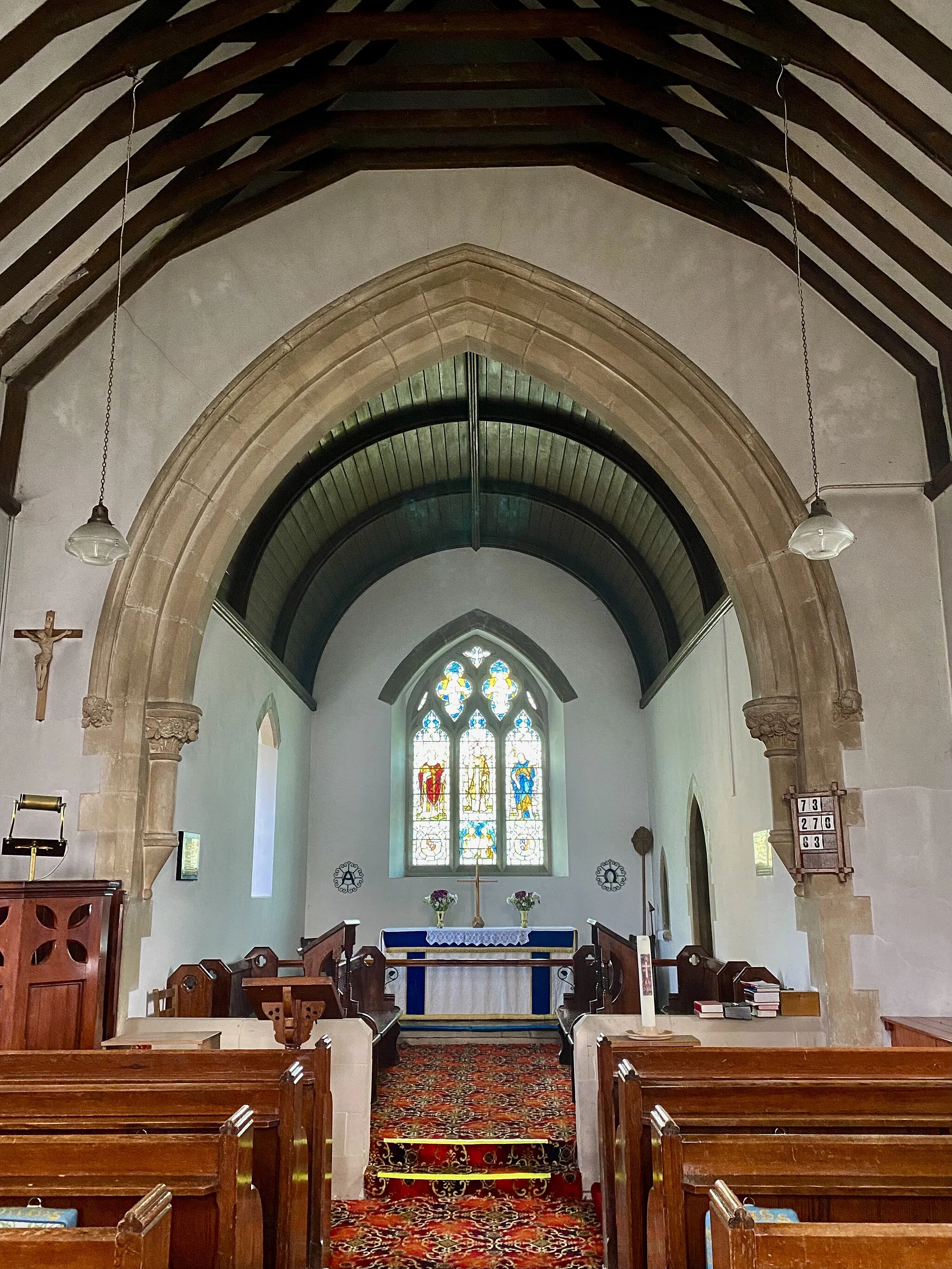 Photo showing: East window at St Teilo’s, Brechfa
