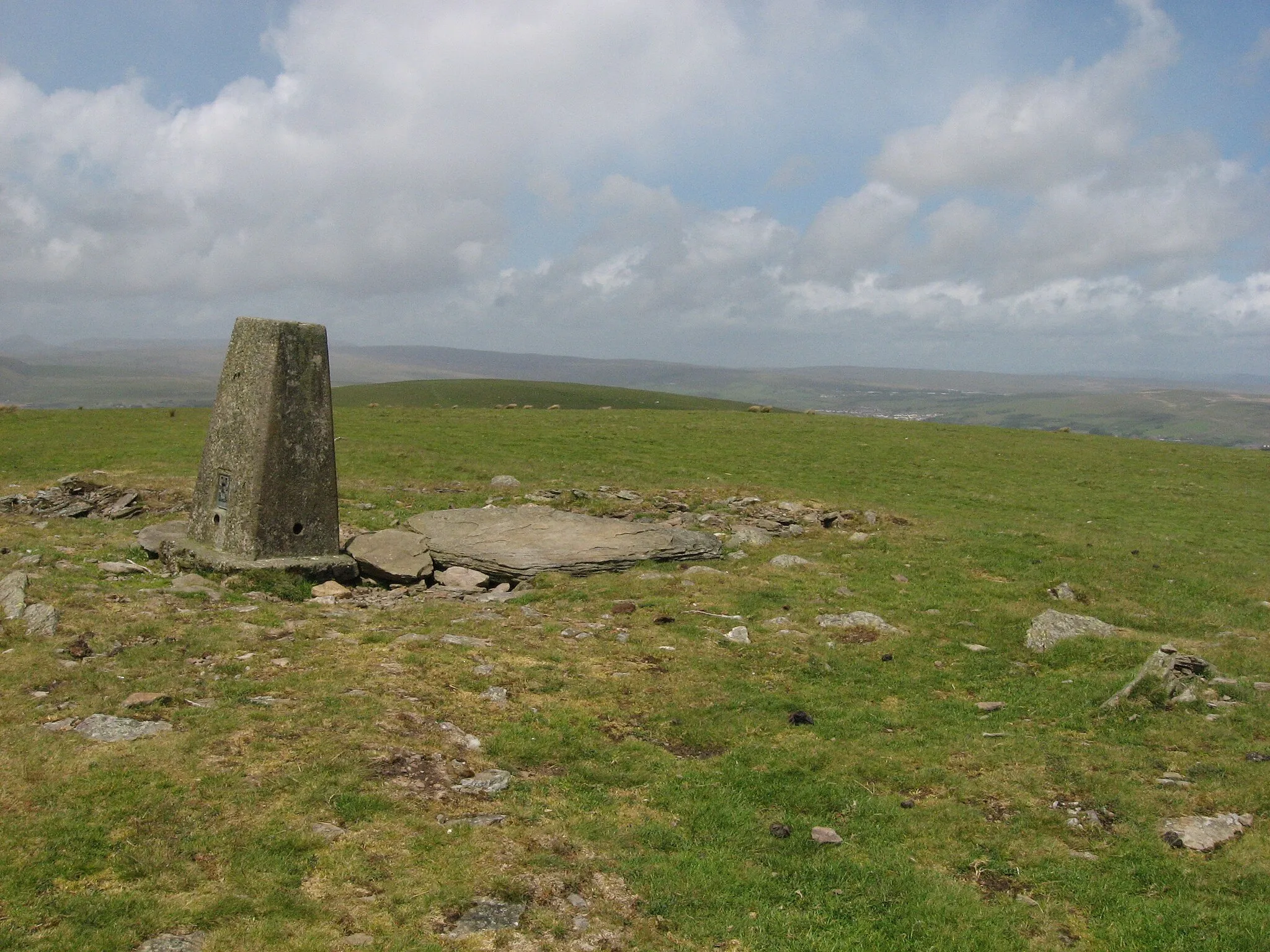 Photo showing: Trig Point on Carn y Bugail