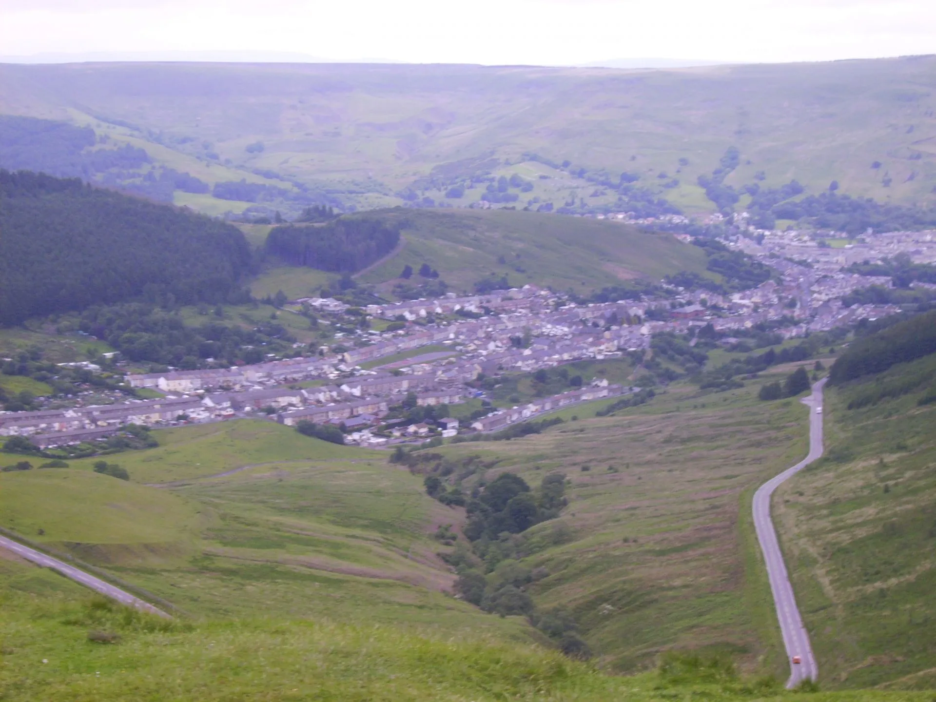 Photo showing: Cmwparc, Rhondda taken from the Bwlch mountain