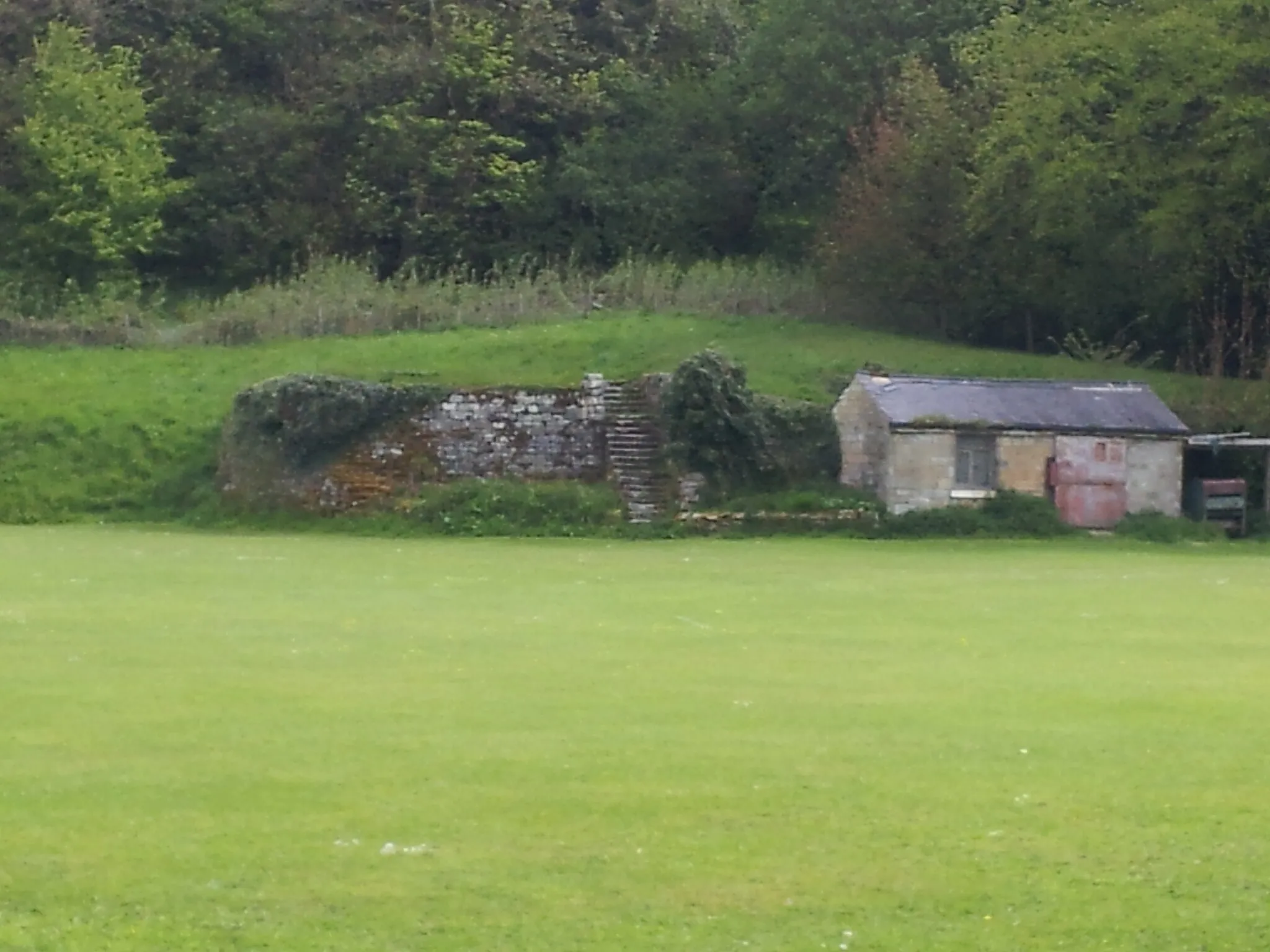 Photo showing: Remains of West House Mill at Blubberhouses