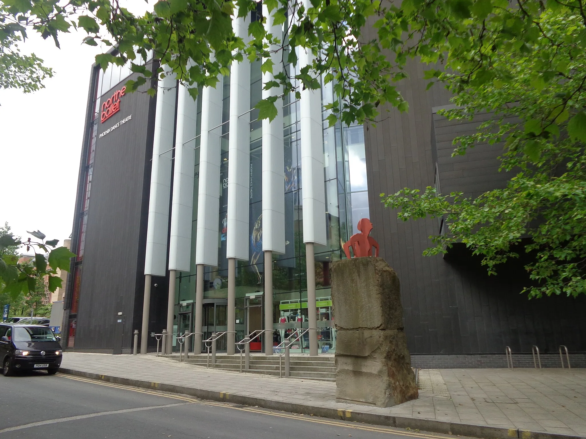 Photo showing: Phoenix Dance Theatre, Leeds, West Yorkshire. Taken on the afternoon of Friday the 30th of May 2014.