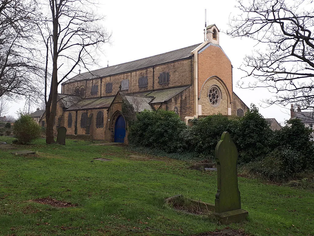 Photo showing: St John's church, Wortley - north side