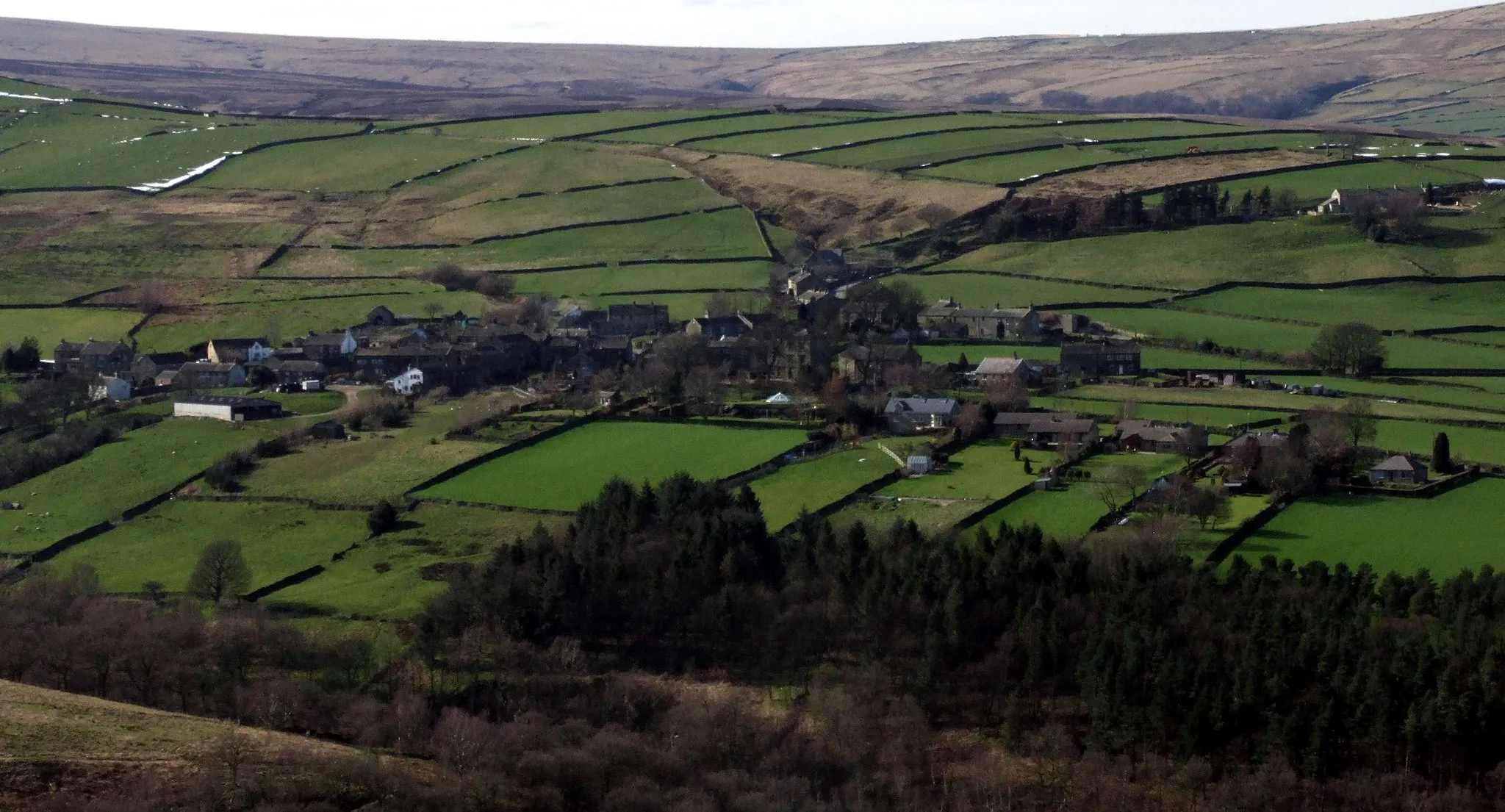 Photo showing: View of Holme Village, West Yorkshire, UK