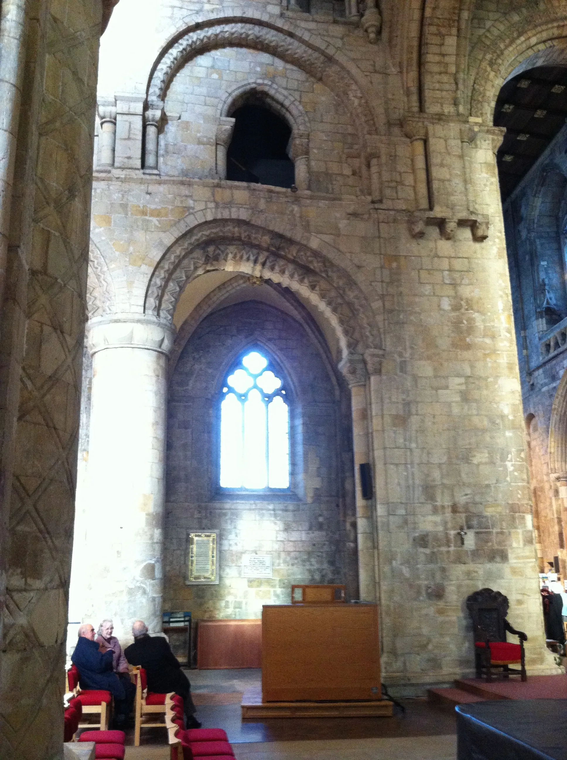 Photo showing: Movement in the stonework adjacent to the crossing tower