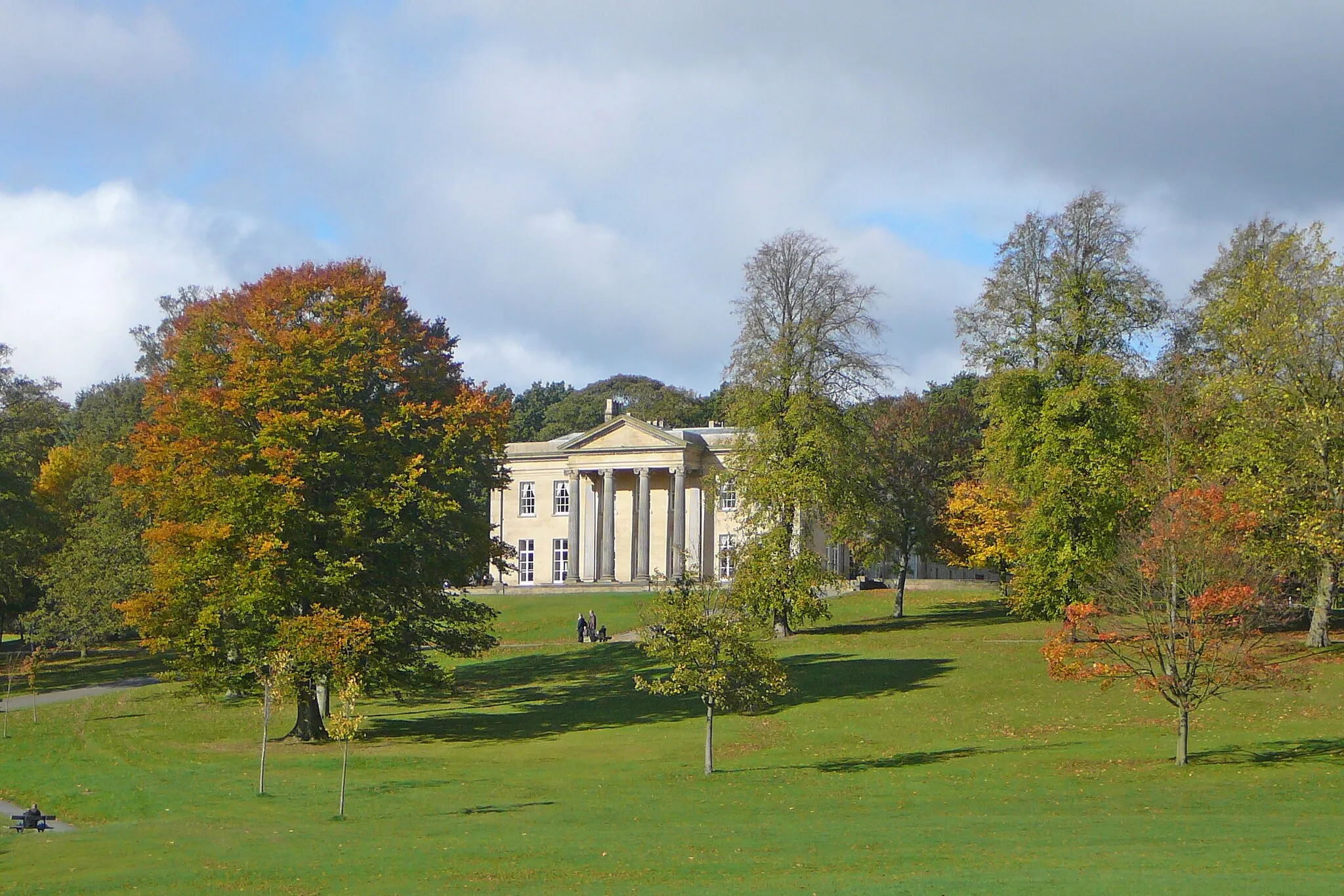 Photo showing: The Mansion, Roundhay Park