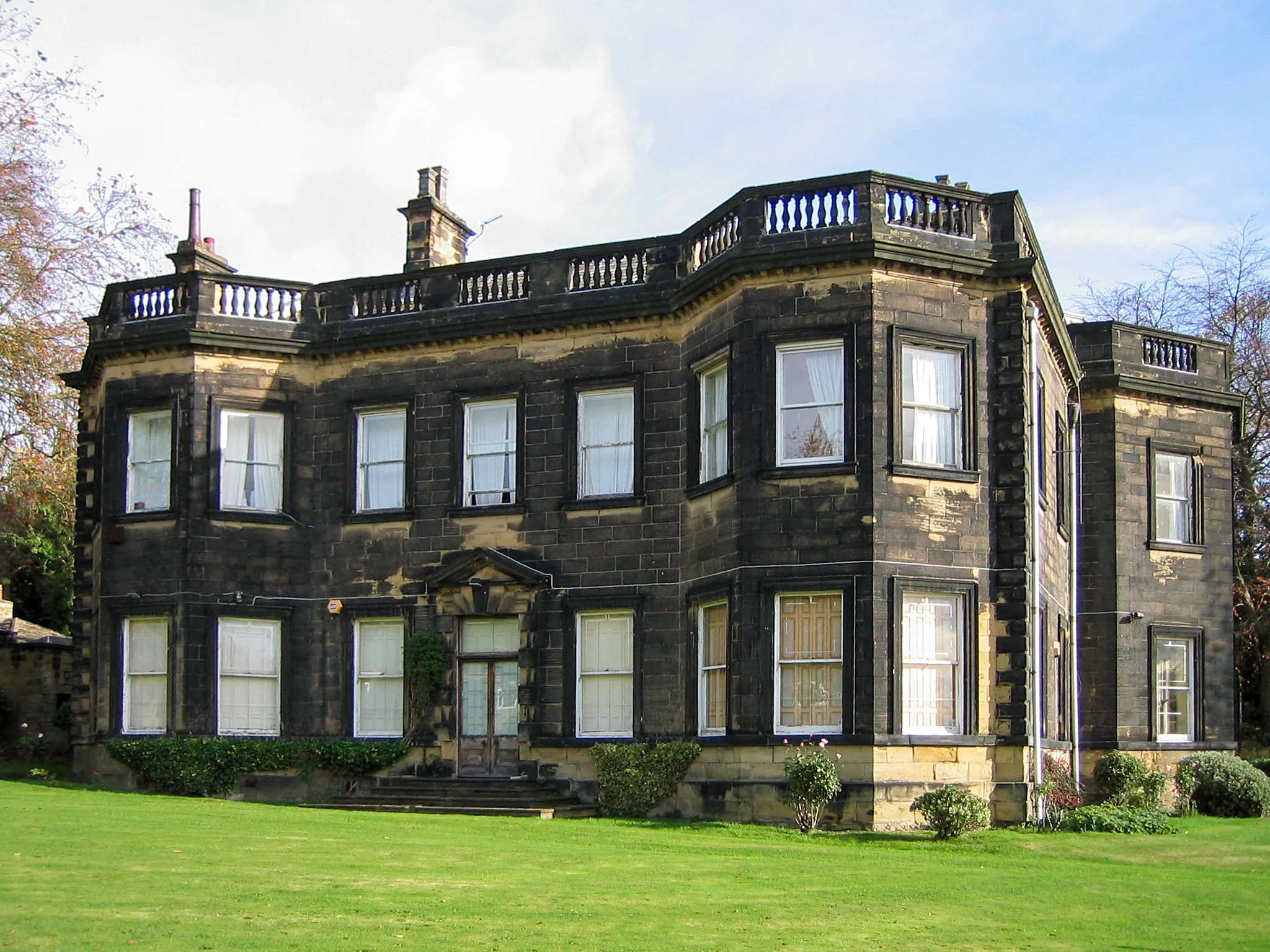 Photo showing: Gledhow Hall, Leeds. A 17th century mansion house