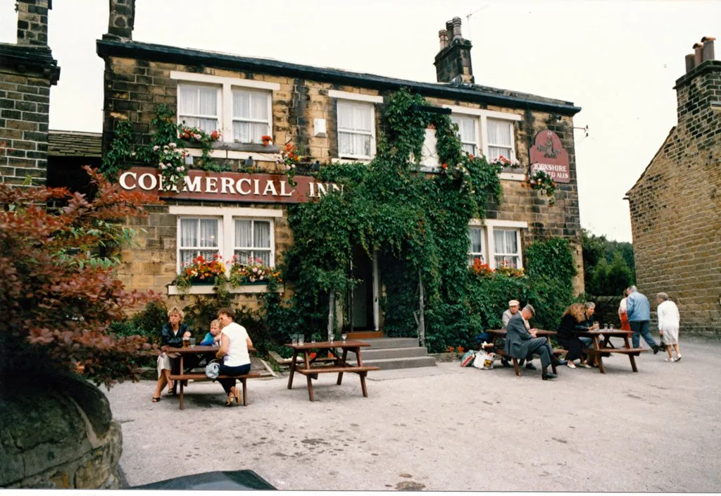 Photo showing: The Commercial Inn, Esholt (1988)