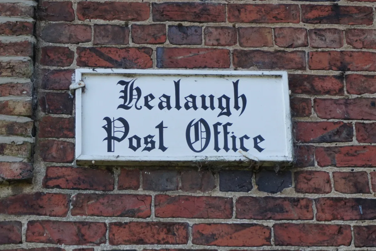Photo showing: Post Office on Main Street, Healaugh