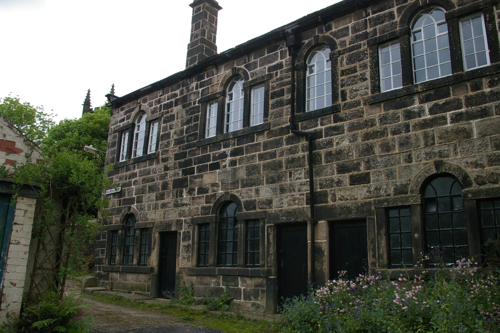 Photo showing: Heptonstall: former grammar school