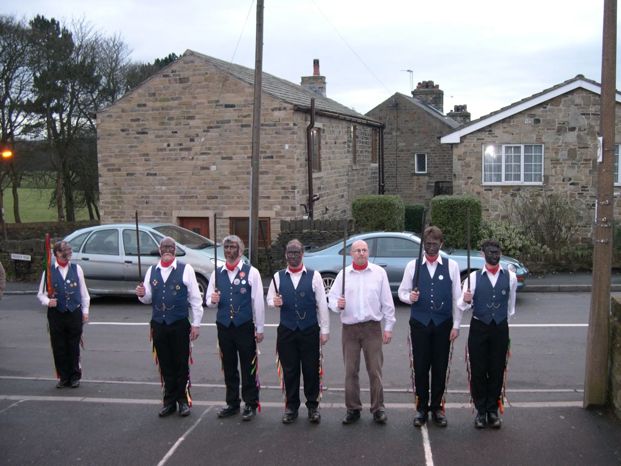 Photo showing: Kirkburton Rapier Dancers outside the Junction Inn in Kirkburton, New Years Day 2006. 
Photographed and uploaded by Richard Eddy the copyright holder