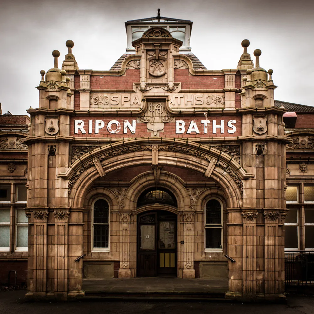 Photo showing: 500px provided description: Victorian Bath House in Ripon in the UK [#Architecture ,#Victorian ,#Bath House]