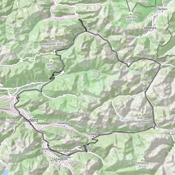 Miniature de la carte de l'inspiration cycliste "Le Tour des Alpes autrichiennes" dans la Vorarlberg, Austria. Générée par le planificateur d'itinéraire cycliste Tarmacs.app
