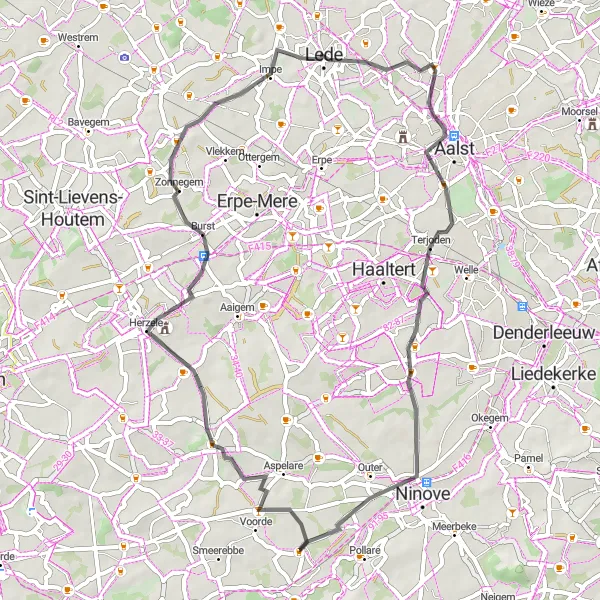 Miniatuurkaart van de fietsinspiratie "Tocht door het glooiende landschap van Oost-Vlaanderen" in Prov. Oost-Vlaanderen, Belgium. Gemaakt door de Tarmacs.app fietsrouteplanner