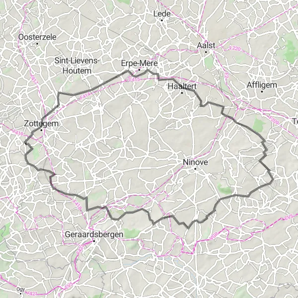 Miniature de la carte de l'inspiration cycliste "Tour des montagnes de Nellekensberg et Hemelveerdegem" dans la Prov. Oost-Vlaanderen, Belgium. Générée par le planificateur d'itinéraire cycliste Tarmacs.app