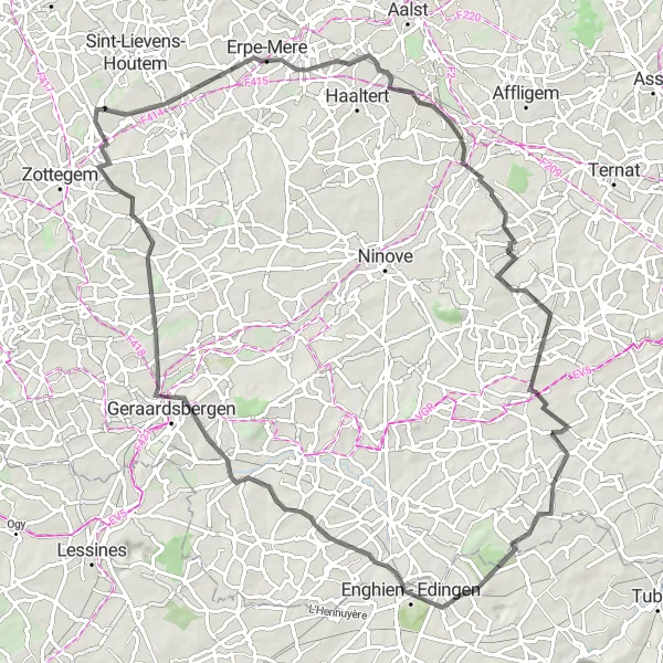 Miniature de la carte de l'inspiration cycliste "Défi Montagnard à Travers les Collines Flamandes" dans la Prov. Oost-Vlaanderen, Belgium. Générée par le planificateur d'itinéraire cycliste Tarmacs.app