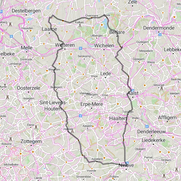 Miniature de la carte de l'inspiration cycliste "La Route de Denderhoutem" dans la Prov. Oost-Vlaanderen, Belgium. Générée par le planificateur d'itinéraire cycliste Tarmacs.app