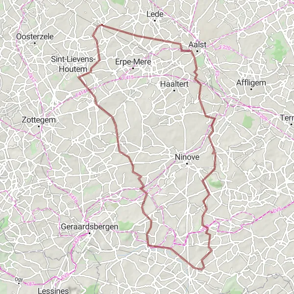 Miniature de la carte de l'inspiration cycliste "Parcours Gravel à travers les Collines de Pajottenland" dans la Prov. Oost-Vlaanderen, Belgium. Générée par le planificateur d'itinéraire cycliste Tarmacs.app