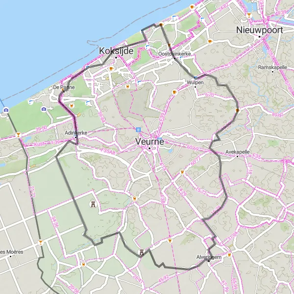 Miniature de la carte de l'inspiration cycliste "Route des châteaux et dunes" dans la Prov. West-Vlaanderen, Belgium. Générée par le planificateur d'itinéraire cycliste Tarmacs.app