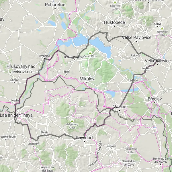 Karten-Miniaturansicht der Radinspiration "Schlösser und Weinstraßen Road Trip" in Jihovýchod, Czech Republic. Erstellt vom Tarmacs.app-Routenplaner für Radtouren