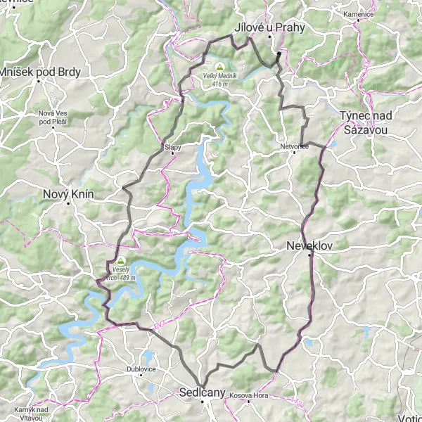 Miniaturní mapa "Výzva kolem Jílové u Prahy" inspirace pro cyklisty v oblasti Střední Čechy, Czech Republic. Vytvořeno pomocí plánovače tras Tarmacs.app