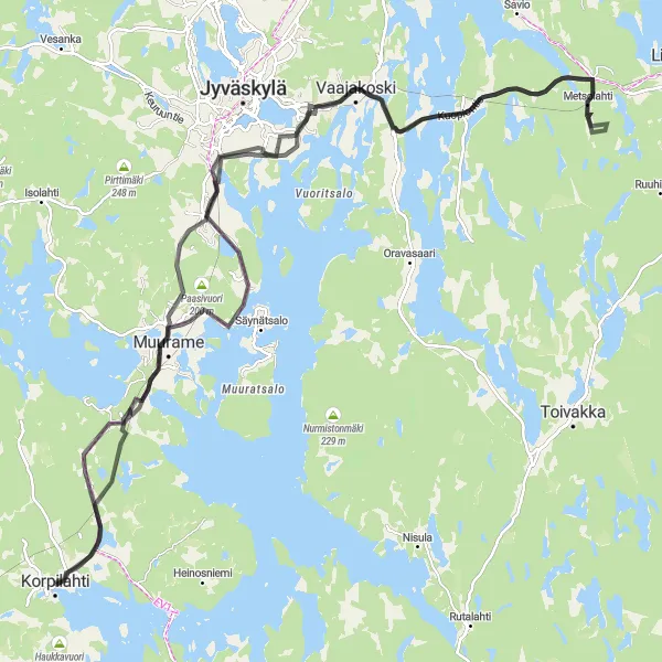 Karttaminiaatyyri "Korpilahti - Muurame - Sääksvuori - Äijälänsalmen vanha silta - Naissaari - Leppälahti - Kanavuori - Keljo - Paavalinvuori - Korpilahti" pyöräilyinspiraatiosta alueella Länsi-Suomi, Finland. Luotu Tarmacs.app pyöräilyreittisuunnittelijalla