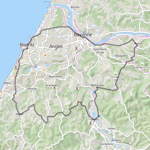 Miniature de la carte de l'inspiration cycliste "Itinéraire à travers les collines du Pays Basque" dans la Aquitaine, France. Générée par le planificateur d'itinéraire cycliste Tarmacs.app