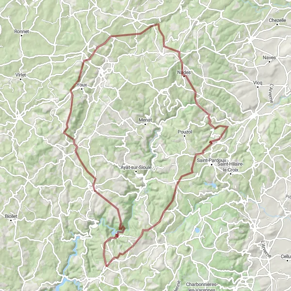 Miniature de la carte de l'inspiration cycliste "Circuit Gravel au cœur de l'Auvergne" dans la Auvergne, France. Générée par le planificateur d'itinéraire cycliste Tarmacs.app