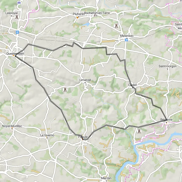 Miniature de la carte de l'inspiration cycliste "Boucle à vélo à partir de Questembert vers Halles du XVIème siècle" dans la Bretagne, France. Générée par le planificateur d'itinéraire cycliste Tarmacs.app
