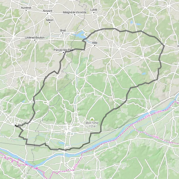Miniature de la carte de l'inspiration cycliste "Boucle du Château des Réaux" dans la Pays de la Loire, France. Générée par le planificateur d'itinéraire cycliste Tarmacs.app