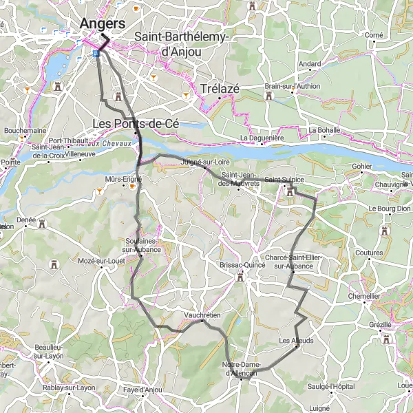 Miniature de la carte de l'inspiration cycliste "La Boucle des Moulins" dans la Pays de la Loire, France. Générée par le planificateur d'itinéraire cycliste Tarmacs.app