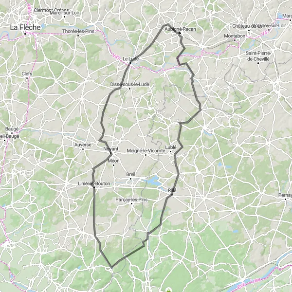 Miniature de la carte de l'inspiration cycliste "Boucle des Châteaux de la Loire" dans la Pays de la Loire, France. Générée par le planificateur d'itinéraire cycliste Tarmacs.app