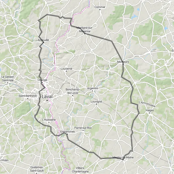 Miniature de la carte de l'inspiration cycliste "Boucle de la Vallée de la Mayenne" dans la Pays de la Loire, France. Générée par le planificateur d'itinéraire cycliste Tarmacs.app