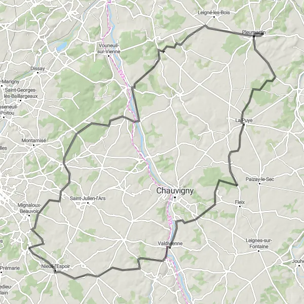 Miniature de la carte de l'inspiration cycliste "La Grande Boucle de Valdivienne" dans la Poitou-Charentes, France. Générée par le planificateur d'itinéraire cycliste Tarmacs.app