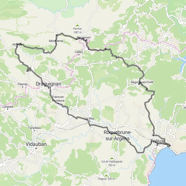 Mapa miniatúra "Významná tras v okolí Saint-Raphaël" cyklistická inšpirácia v Provence-Alpes-Côte d’Azur, France. Vygenerované cyklistickým plánovačom trás Tarmacs.app