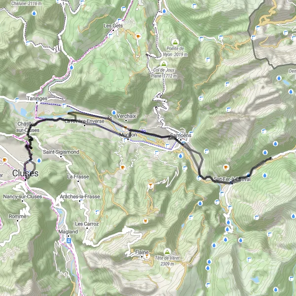 Miniaturekort af cykelinspirationen "Kuperet landevej rundtur fra Cluses" i Rhône-Alpes, France. Genereret af Tarmacs.app cykelruteplanlægger