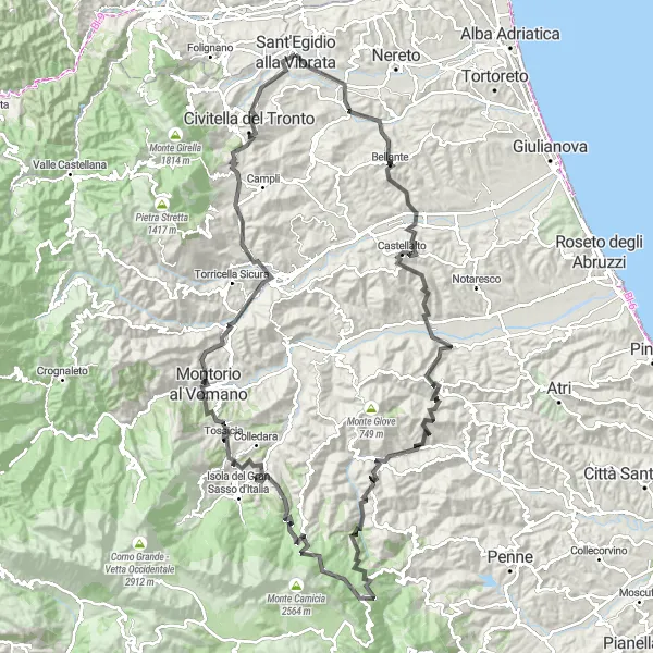 Miniatura della mappa di ispirazione al ciclismo "Road tra Castelli e Civitella del Tronto" nella regione di Abruzzo, Italy. Generata da Tarmacs.app, pianificatore di rotte ciclistiche