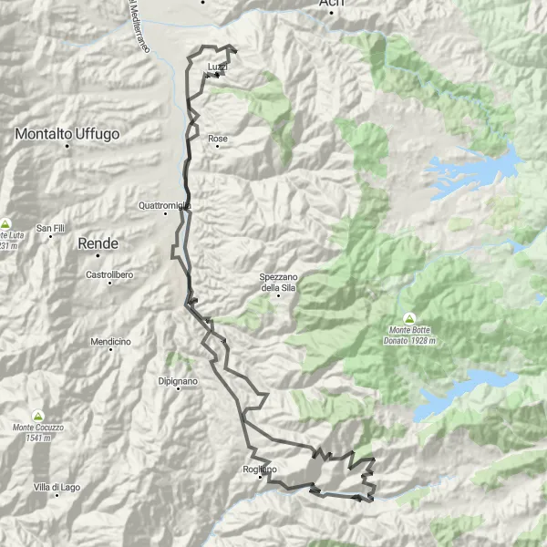 Miniatura della mappa di ispirazione al ciclismo "Giro tra Castello Svevo e Cosenza" nella regione di Calabria, Italy. Generata da Tarmacs.app, pianificatore di rotte ciclistiche