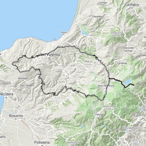 Miniatura della mappa di ispirazione al ciclismo "Giro in bicicletta tra Zungri e Serra San Bruno" nella regione di Calabria, Italy. Generata da Tarmacs.app, pianificatore di rotte ciclistiche